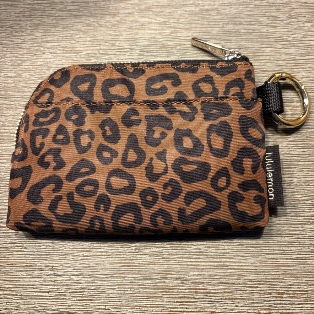 Lululemon Clippable Card Pouch Keychain in Leopard - Picture 2 of 4
